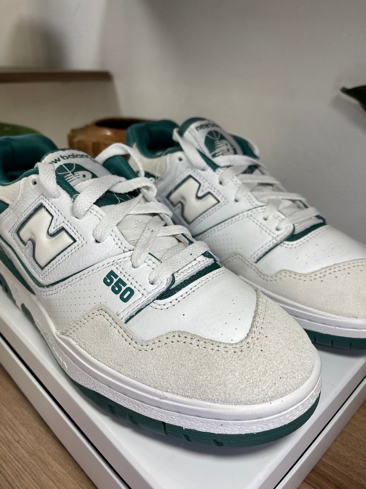 NEW BALANCE 550