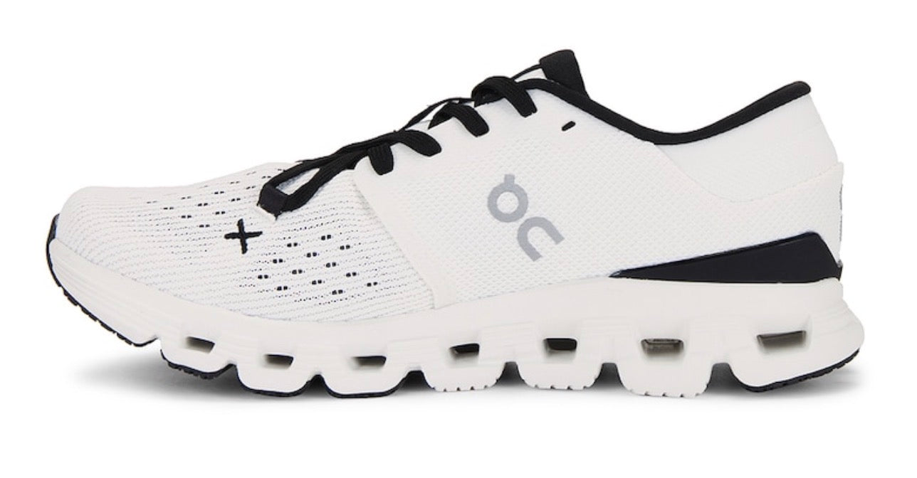Cloud X 4 Sneaker / Dama