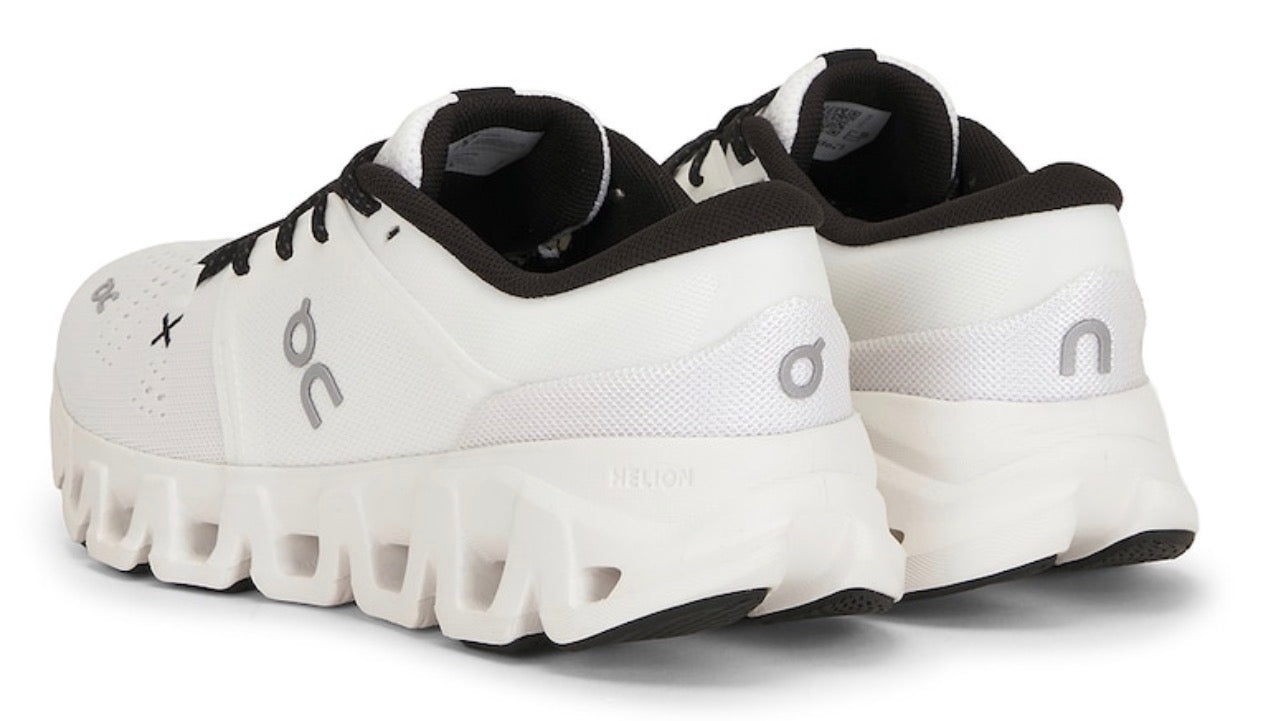 Cloud X 5 Sneaker / Dama