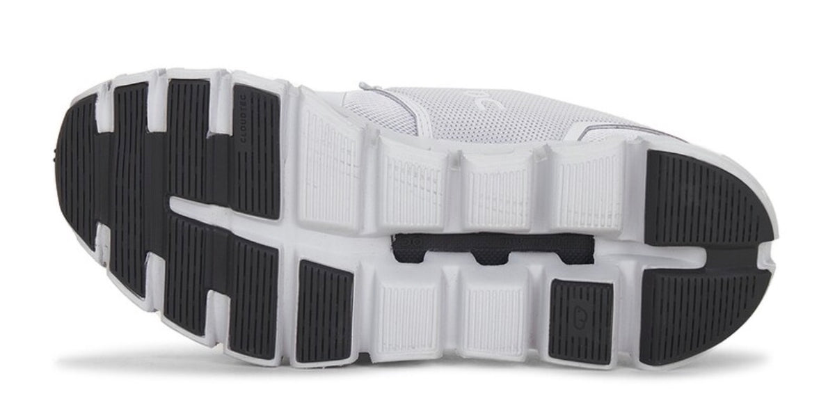 Cloud 6 Sneaker / Dama