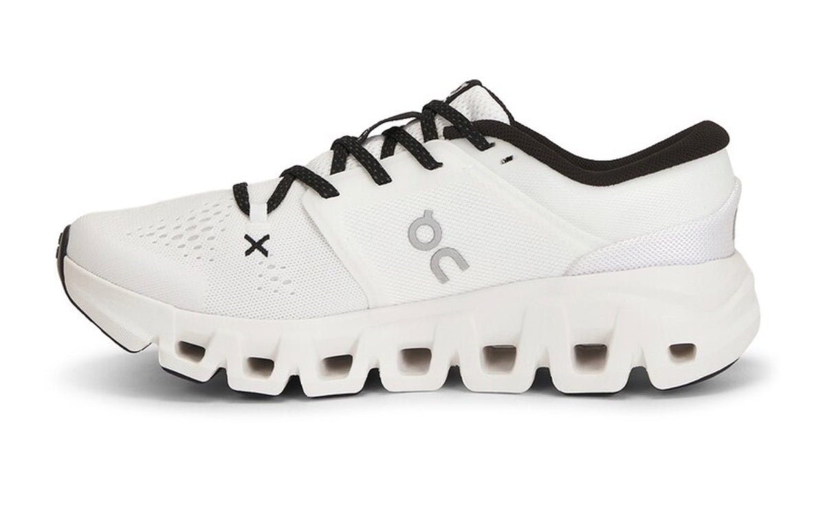 Cloud X 5 Sneaker / Dama
