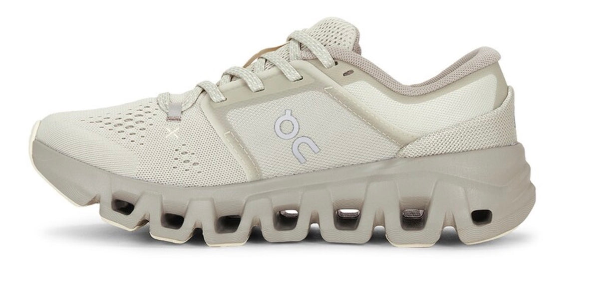 Cloud X 5 Sneaker / Dama