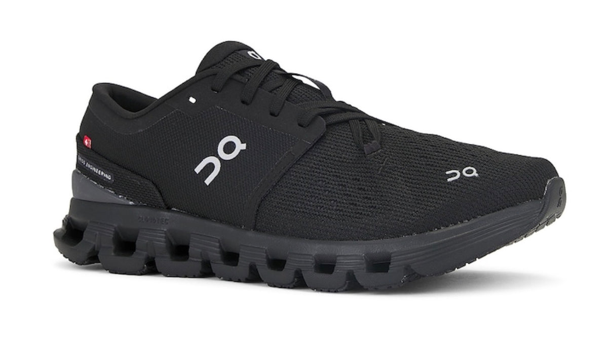 Cloud X 4 Sneaker / Hombre