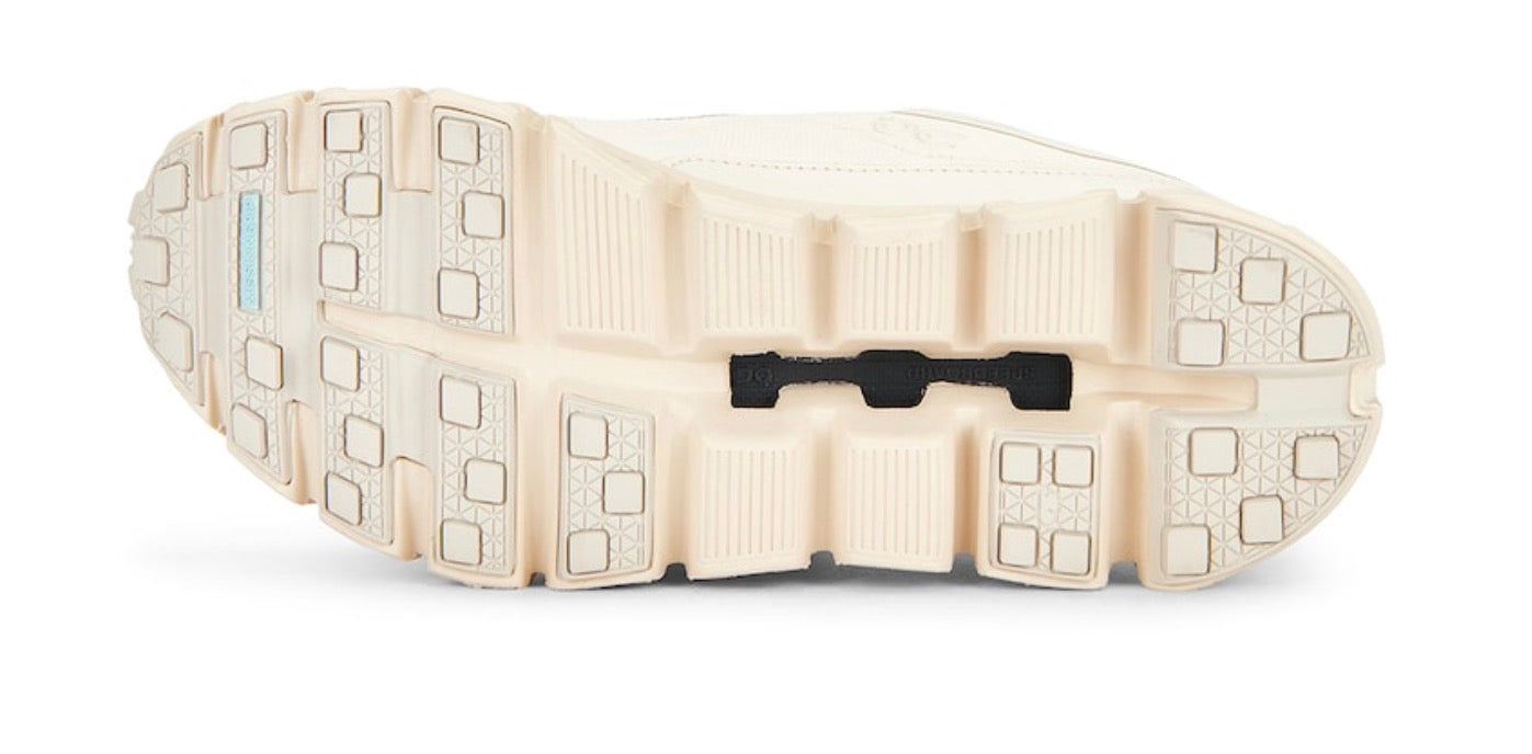 Cloud 6 Geo WP Sneaker / Dama (copia)