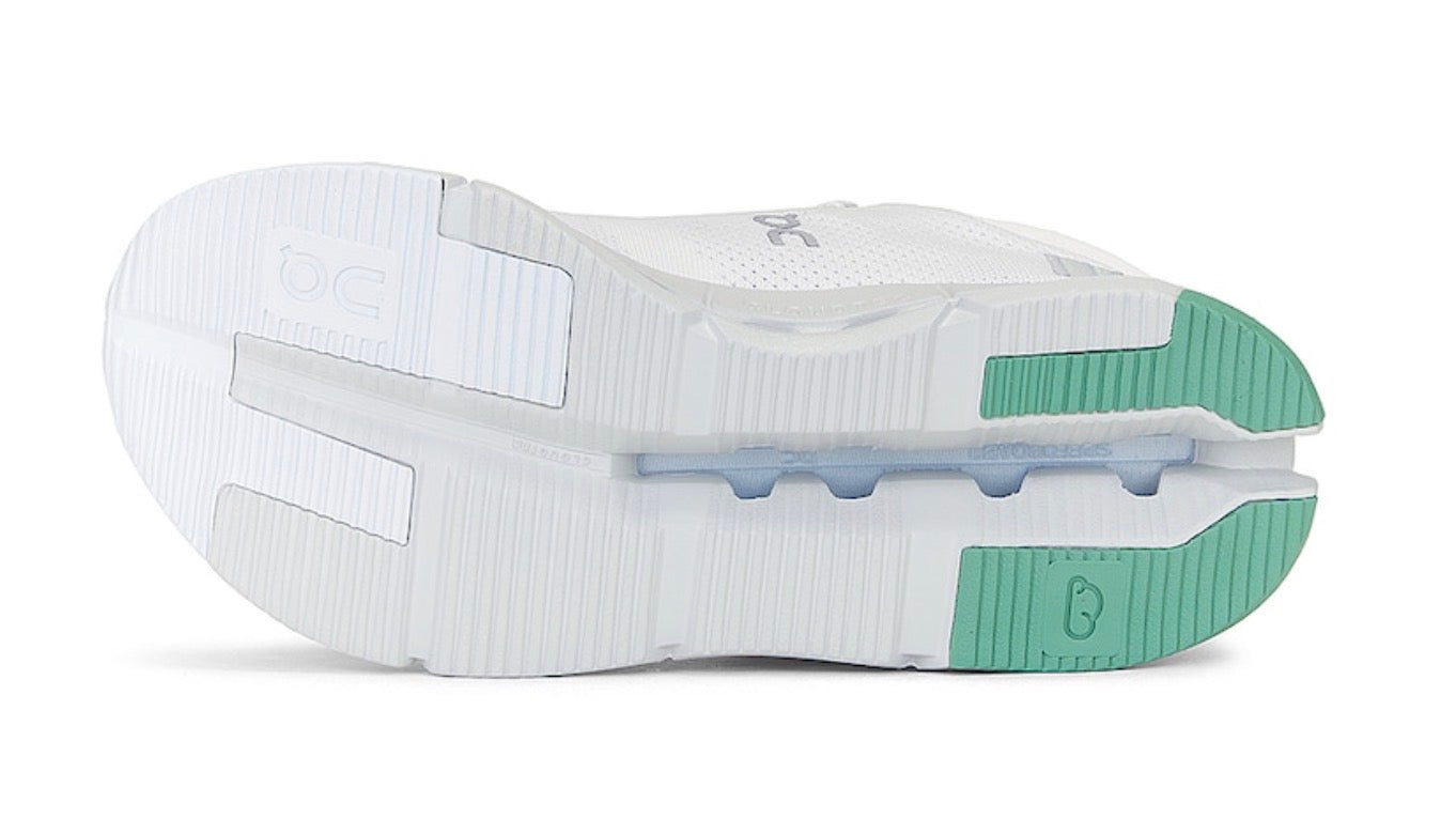 Cloudnova Sneaker / Hombre
