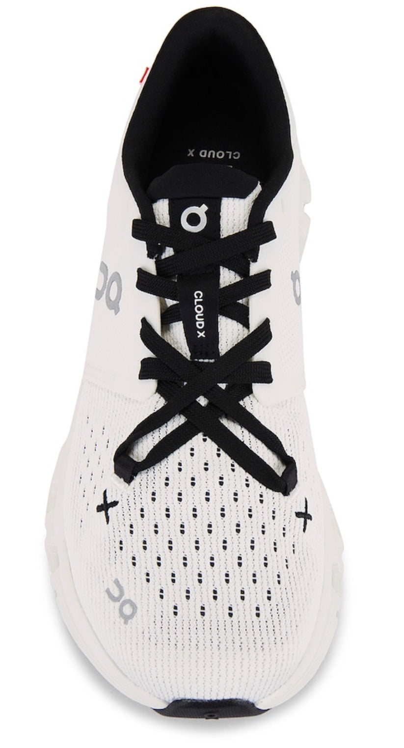 Cloud X 4 Sneaker / Dama