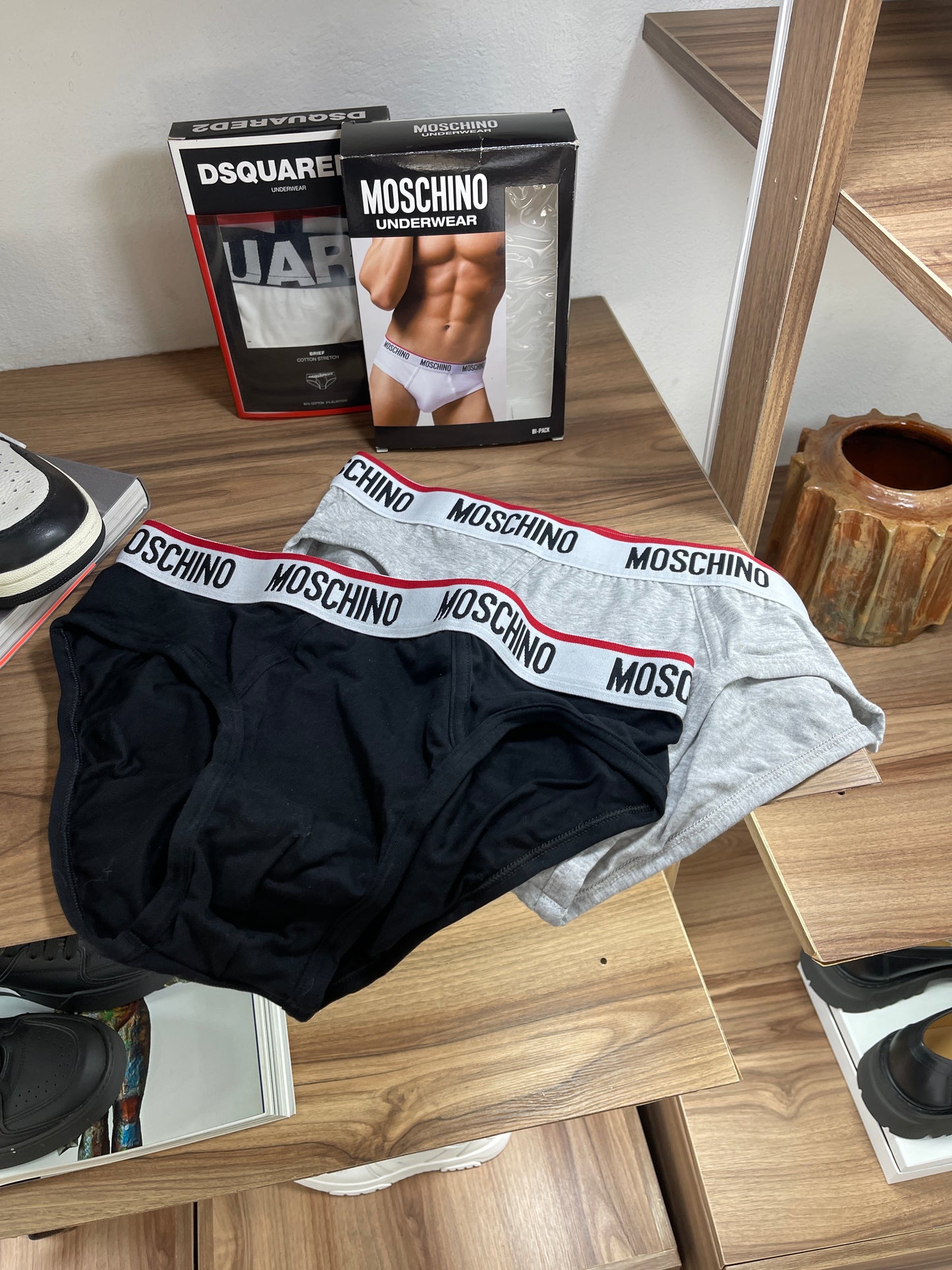 MOSCHINO brief