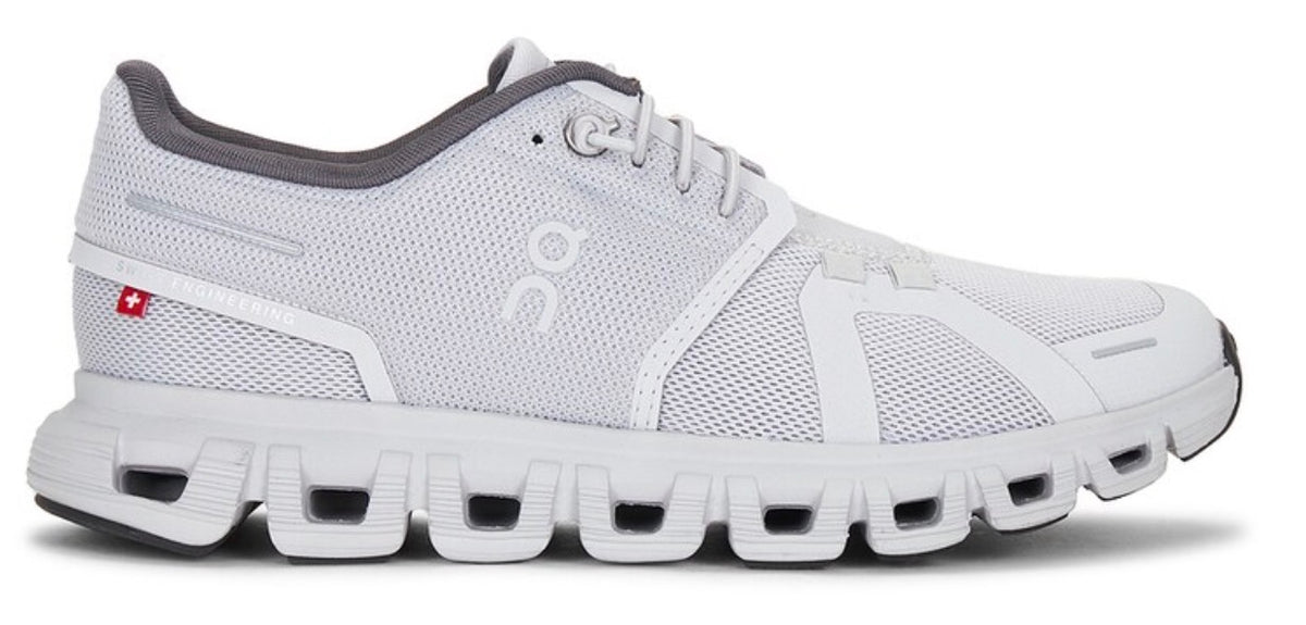 Cloud 6 Sneaker / Dama