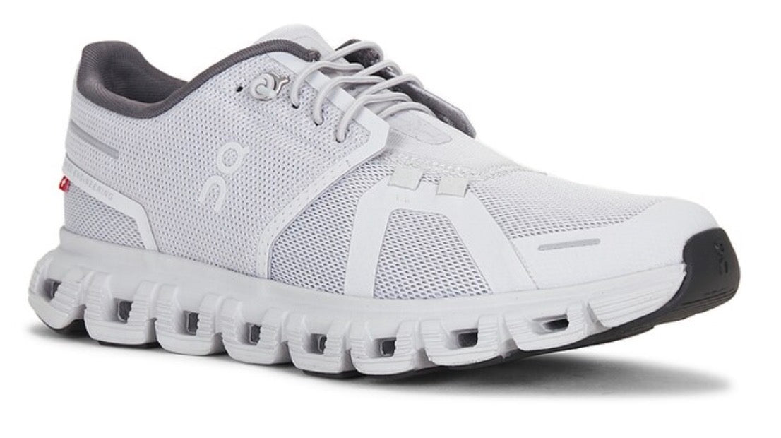 Cloud 6 Sneaker / Dama