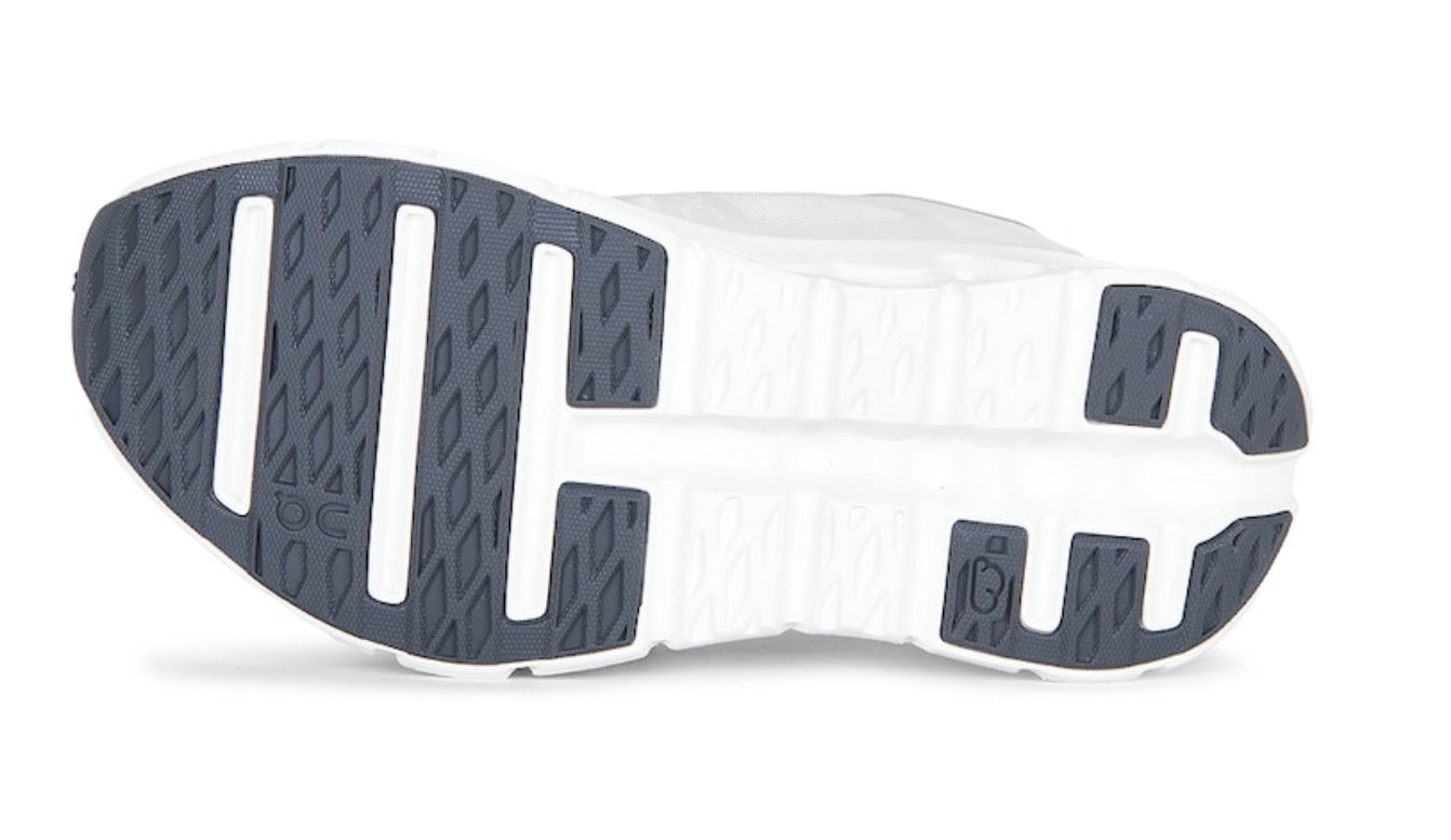 Cloudtilt Remix Sneaker / Dama