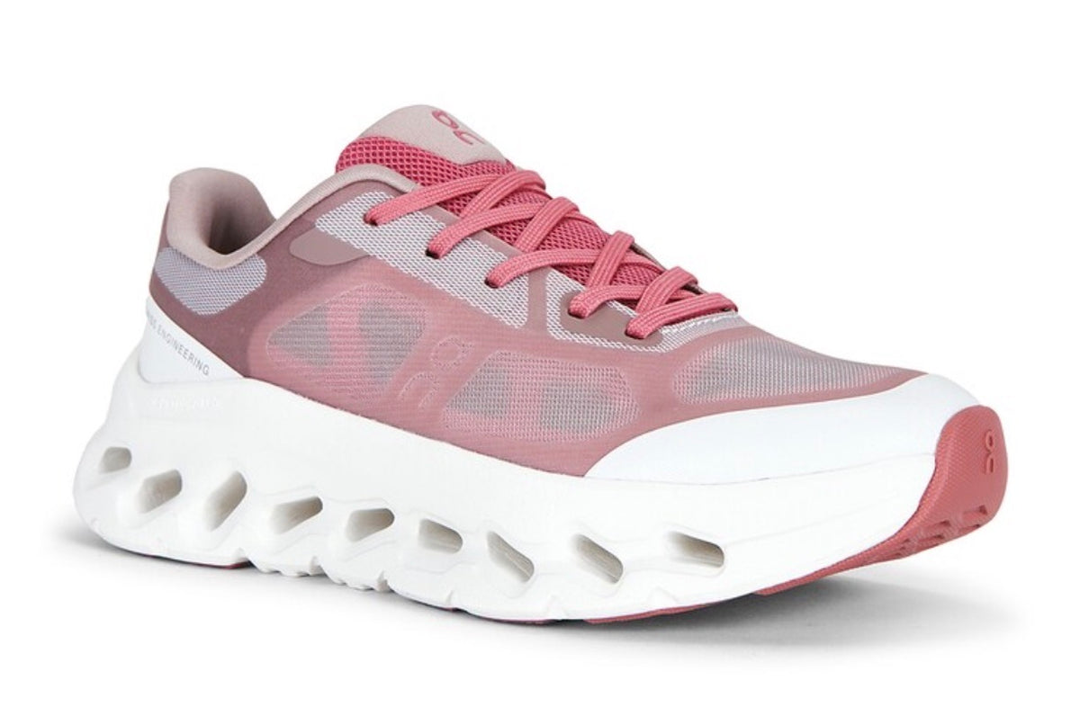 Cloudtilt Remix Sneaker / Dama