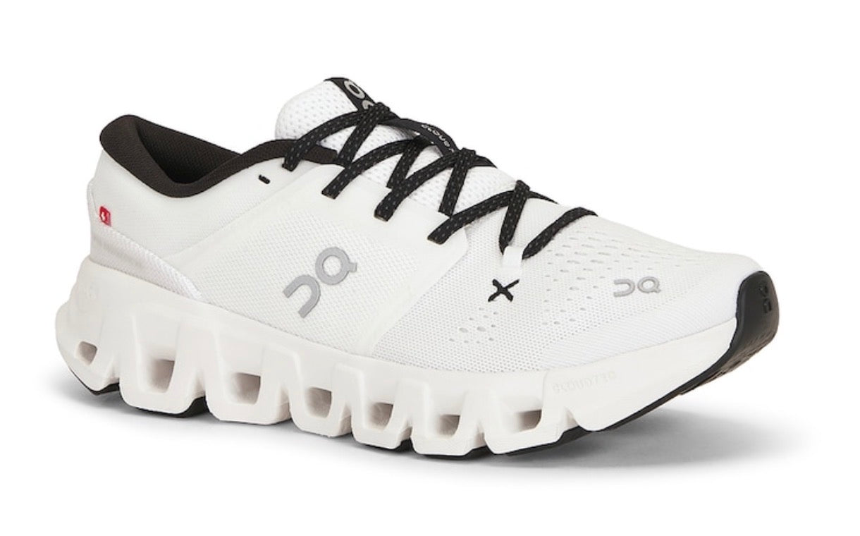 Cloud X 5 Sneaker / Dama