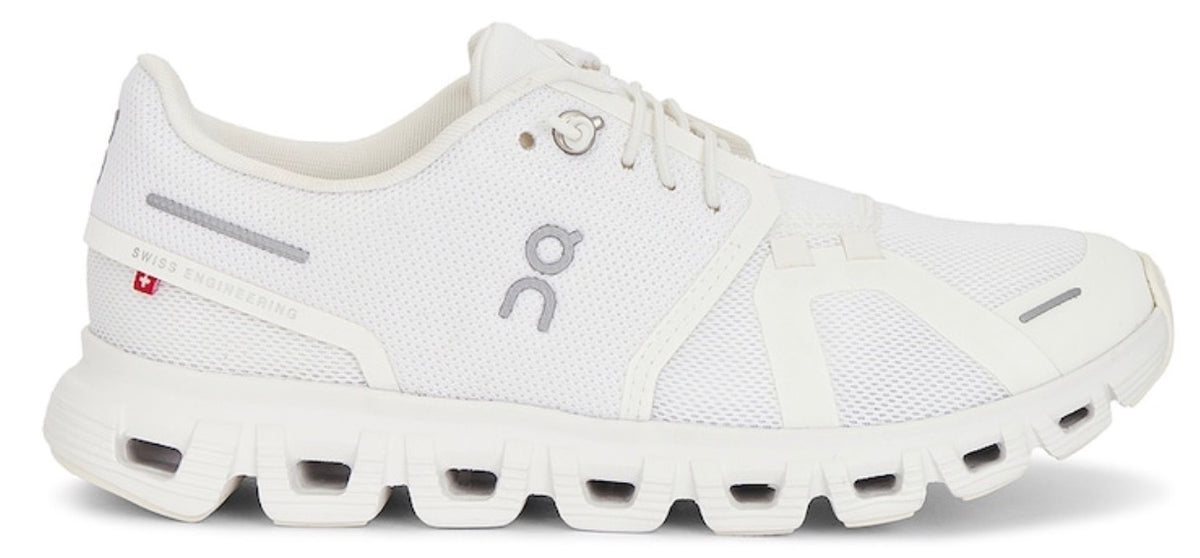 Cloud 6 Sneaker / Dama