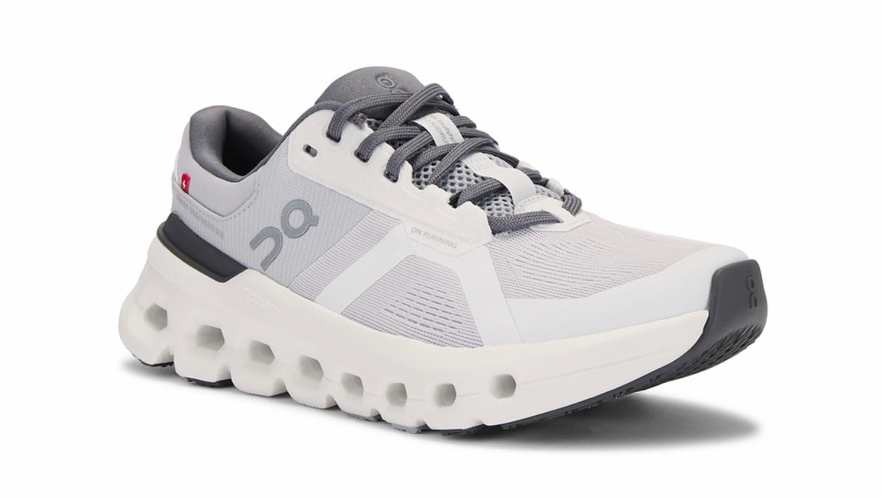 Cloudrunner 2 / Dama