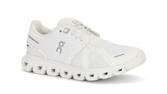 Cloud 6 / Dama