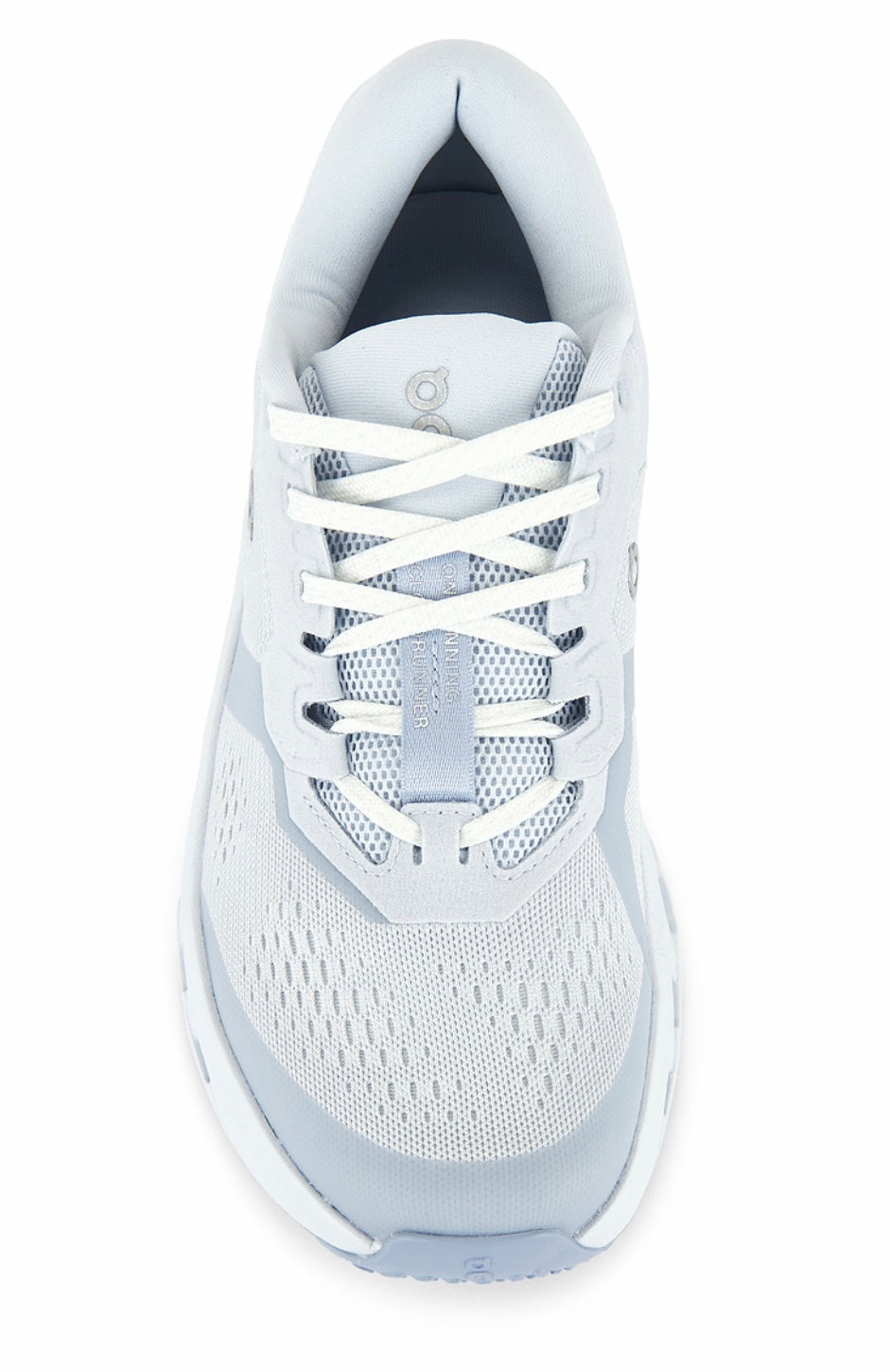 Cloudrunner 3/ Dama