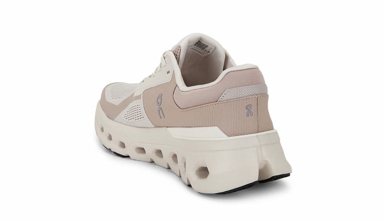 Cloudrunner 2 / Hombre