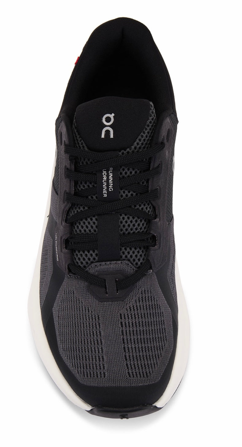 Cloudrunner 2 / Hombre