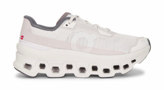 Cloudmonster Void / Dama