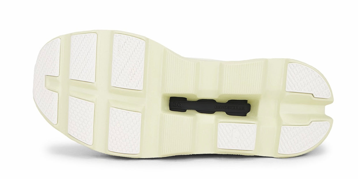 Cloudmonster Void / Dama