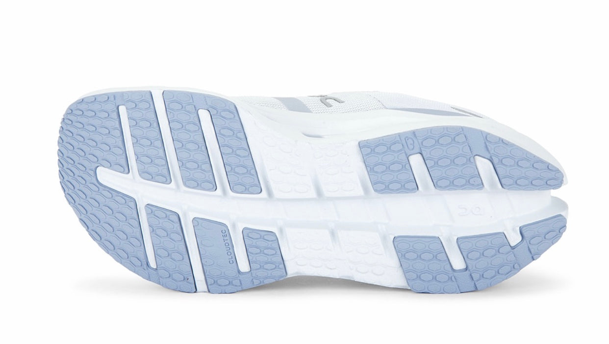 Cloudrunner 3/ Dama