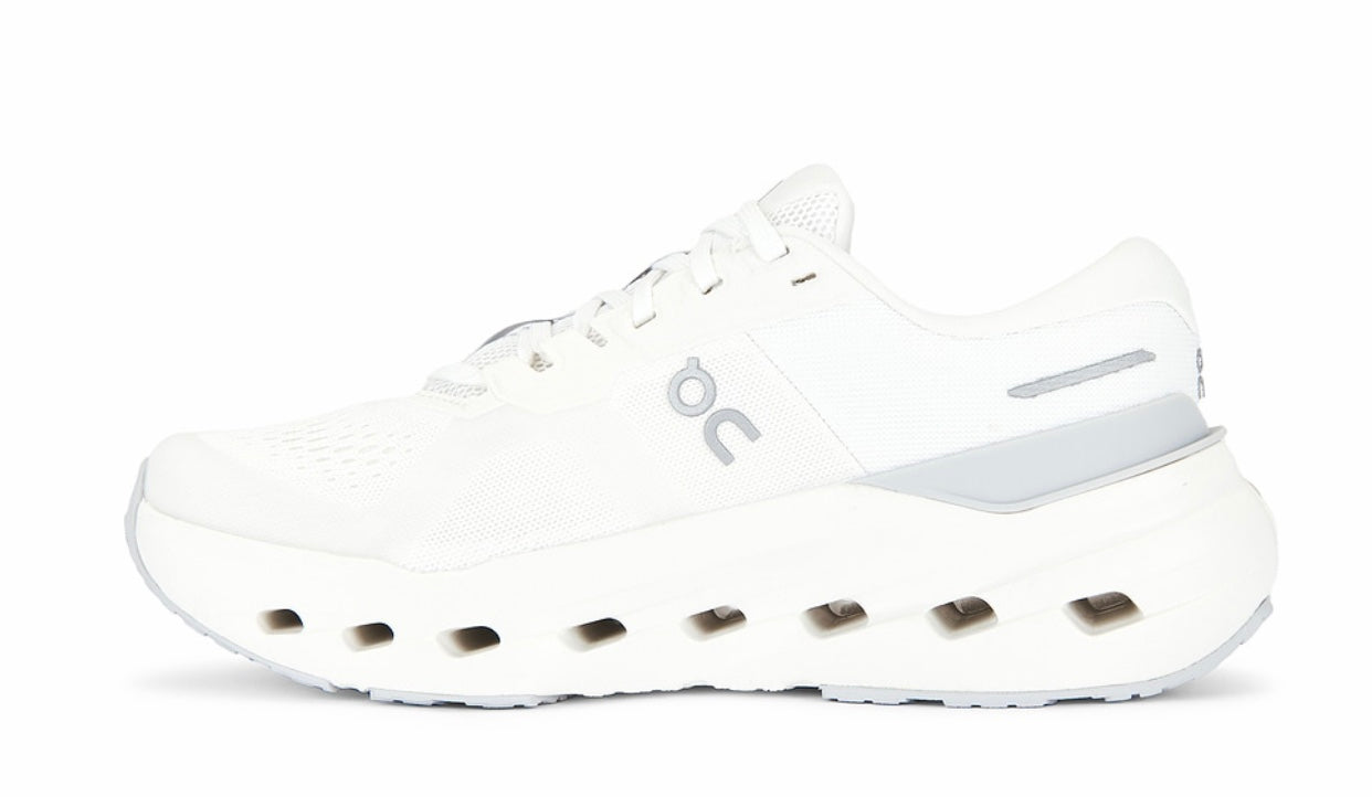 Cloudrunner 3/ Dama