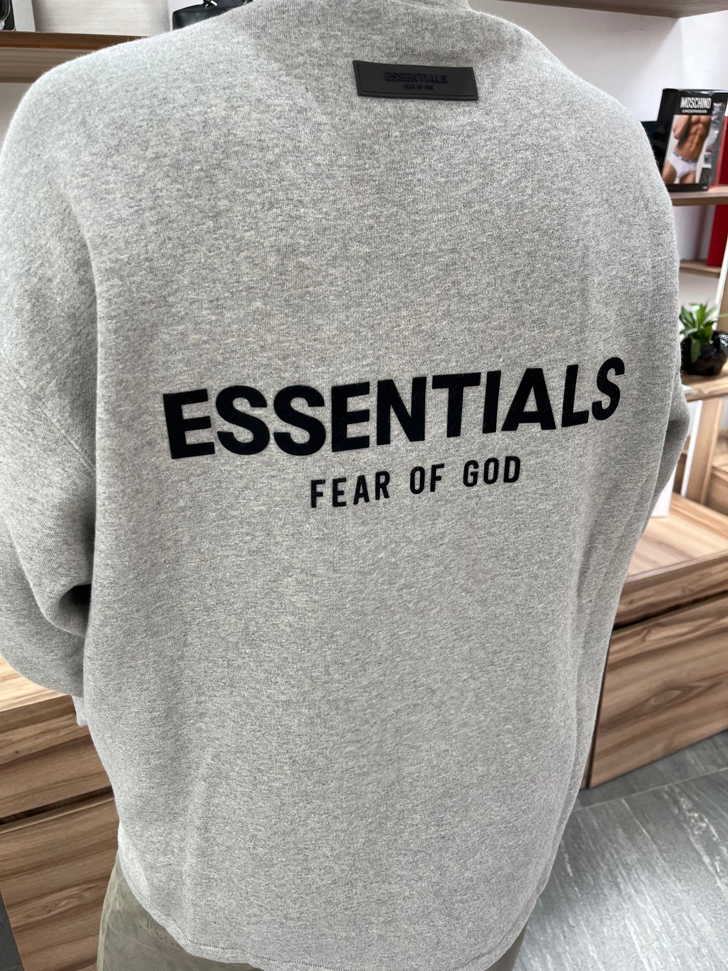 FEAR OF GOD ESSENTIALS