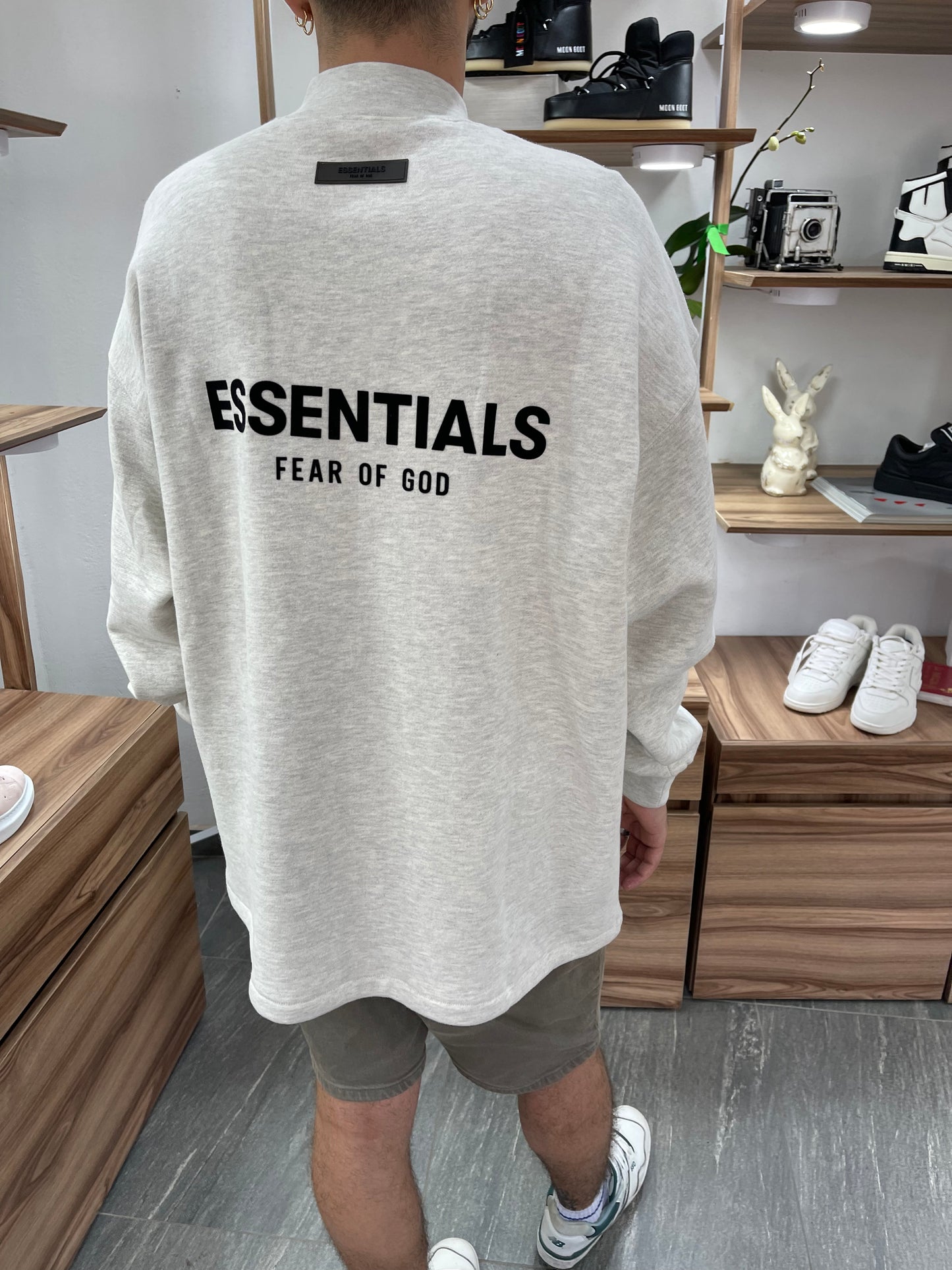 FEAR OF GOD ESSENTIALS