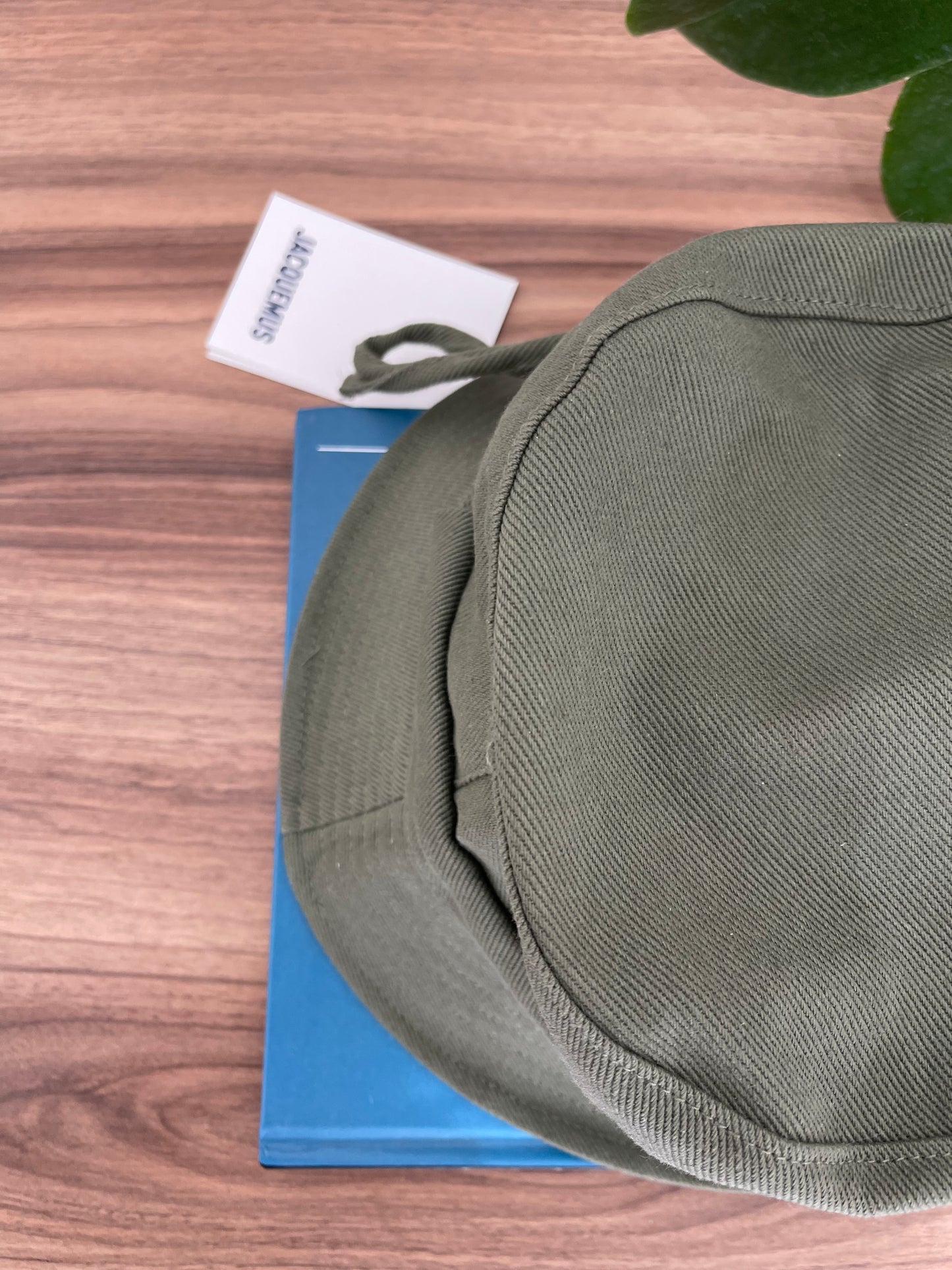 JACQUEMUS bucket hat