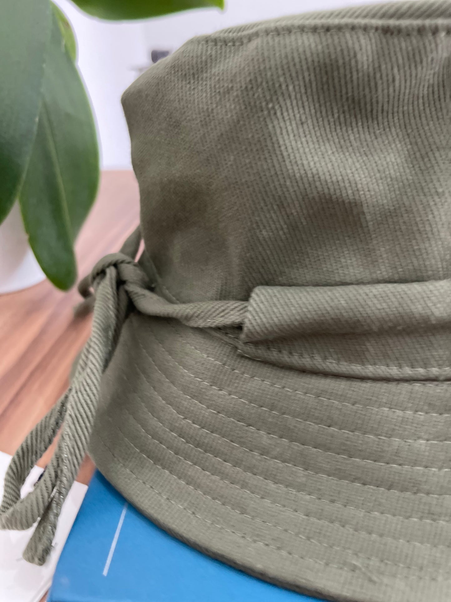 JACQUEMUS bucket hat